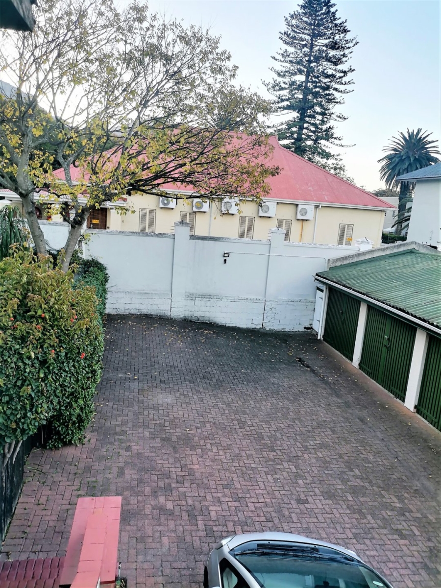  Bedroom Property for Sale in Kenilworth Western Cape